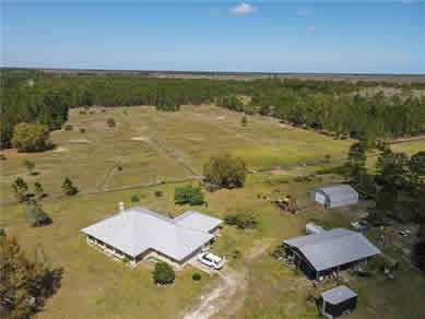 Florida Horse Farmss For Sale - Let us help you buy or sell your next Horse Farms